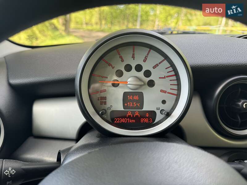 Хетчбек MINI Hatch 2009 в Рівному