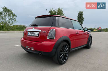 Хетчбек MINI Hatch 2013 в 
