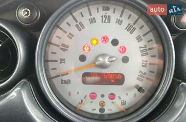 Хэтчбек MINI Hatch 2004 в 