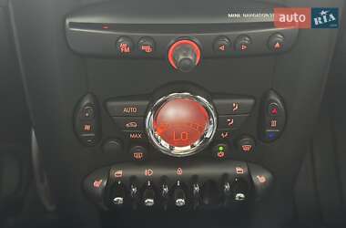 Хэтчбек MINI Hatch 2011 в 