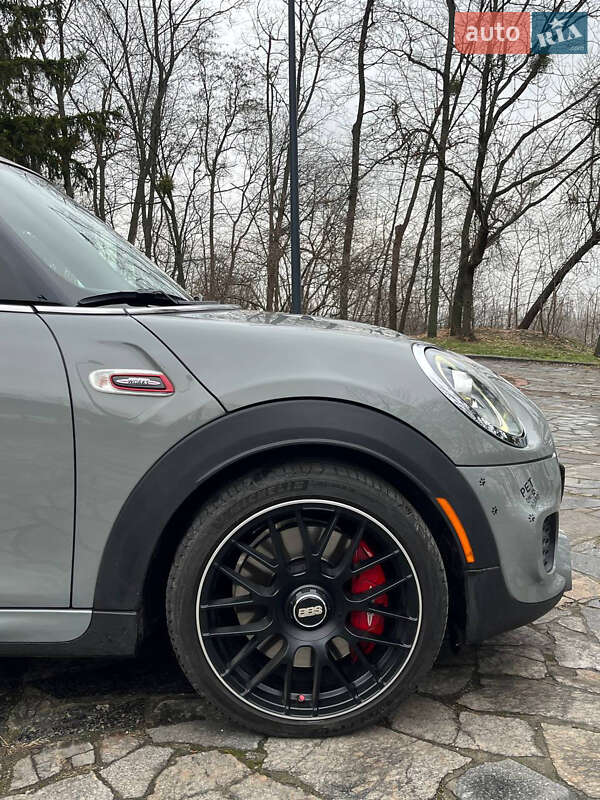 Хетчбек MINI Hatch 2020 в Києві