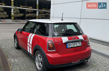 Хэтчбек MINI Hatch 2006 в 
