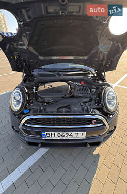 Хэтчбек MINI Hatch 2019 в 