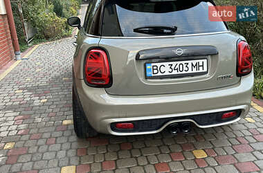 Хетчбек MINI Hatch 2018 в 