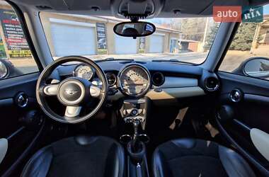 Хетчбек MINI Hatch 2006 в 
