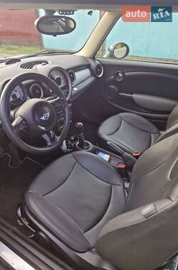 Хетчбек MINI Hatch 2012 в 