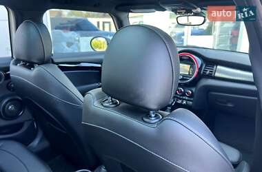 Хетчбек MINI Hatch 2017 в 