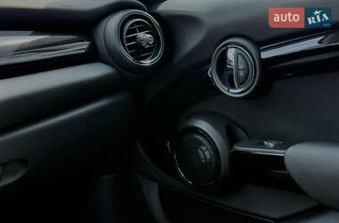 Хэтчбек MINI Hatch 2018 в 