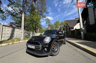 Хетчбек MINI Hatch 2016 в 