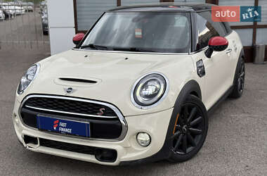 Хэтчбек MINI Hatch 2014 в 