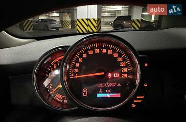 Хетчбек MINI Hatch 2016 в 