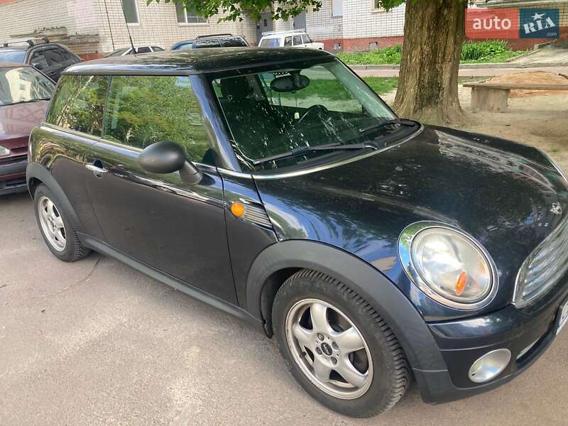Хетчбек MINI Hatch 2008 в 