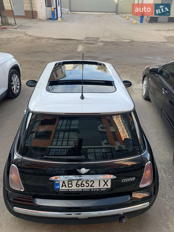 Хетчбек MINI Hatch 2002 в Києві