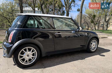 Хэтчбек MINI Hatch 2002 в 