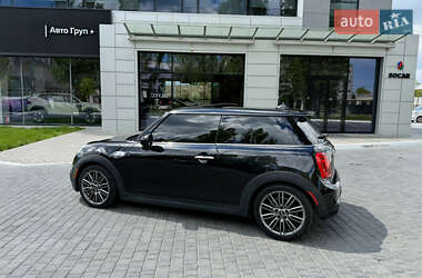 Хетчбек MINI Hatch 2019 в 