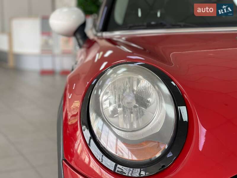 Хетчбек MINI Hatch 2015 в Києві