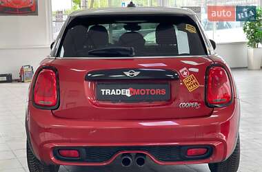 Хэтчбек MINI Hatch 2015 в 