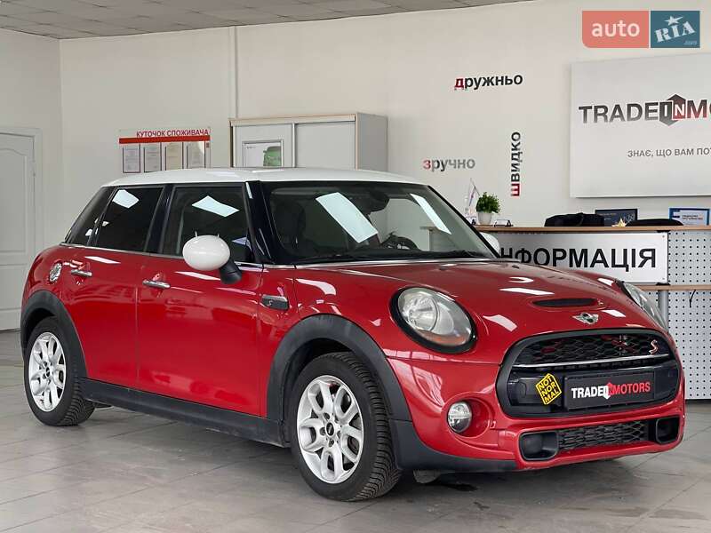 Хетчбек MINI Hatch 2015 в Києві