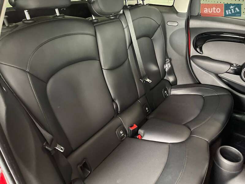 Хетчбек MINI Hatch 2015 в Києві