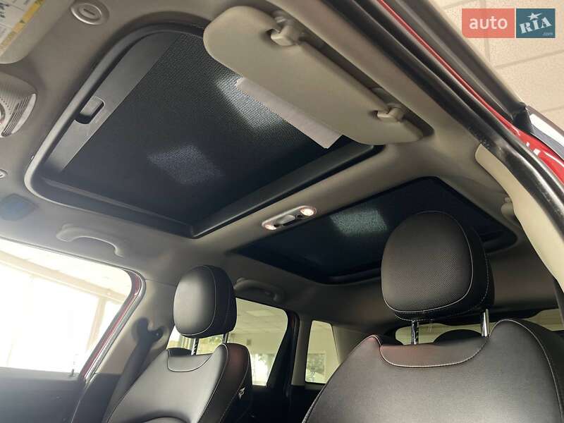Хетчбек MINI Hatch 2015 в Києві