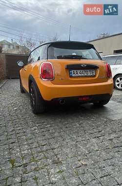 Хетчбек MINI Hatch 2017 в Києві