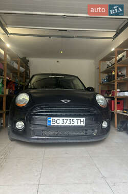 Хэтчбек MINI Hatch 2018 в 