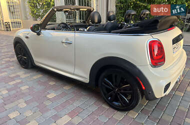 Хетчбек MINI Hatch 2017 в 