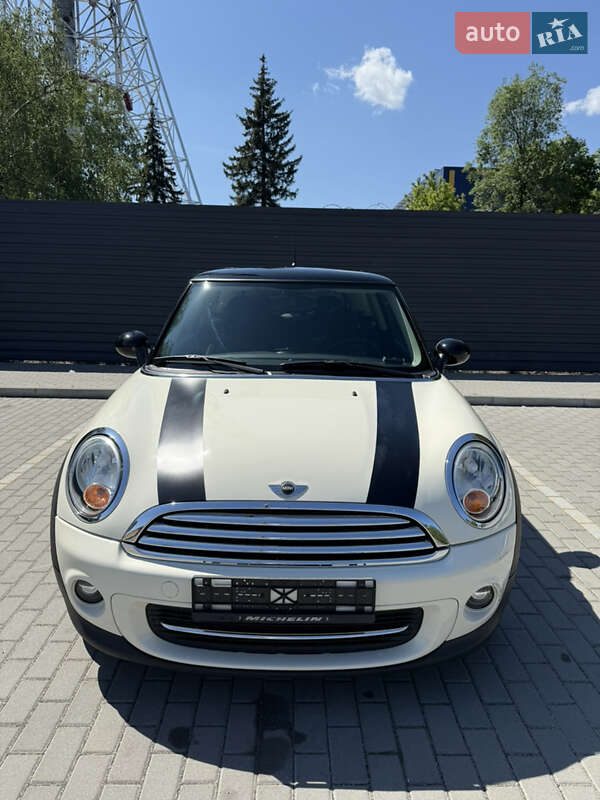 MINI Hatch 2012