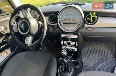 Хэтчбек MINI Hatch 2010 в 
