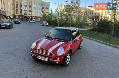 Хэтчбек MINI Hatch 2003 в Киеве