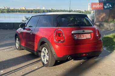 Хэтчбек MINI Hatch 2015 в 