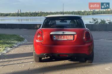 Хэтчбек MINI Hatch 2015 в 