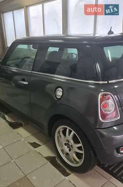 Хэтчбек MINI Hatch 2011 в 