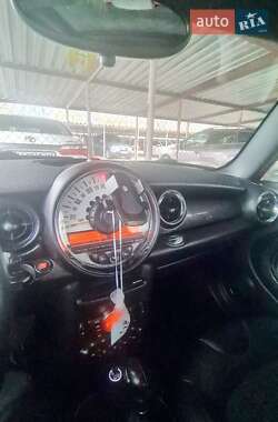 Хэтчбек MINI Hatch 2011 в 