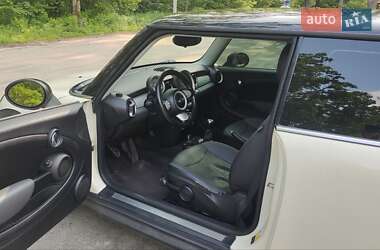 Хэтчбек MINI Hatch 2010 в 