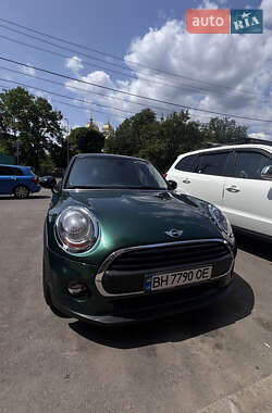 Хэтчбек MINI Hatch 2014 в 