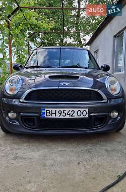 Хэтчбек MINI Hatch 2010 в 