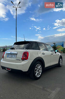 Хэтчбек MINI Hatch 2015 в 