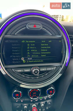 Хэтчбек MINI Hatch 2015 в 