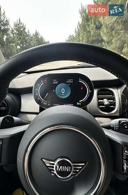 Хэтчбек MINI Hatch 2023 в 