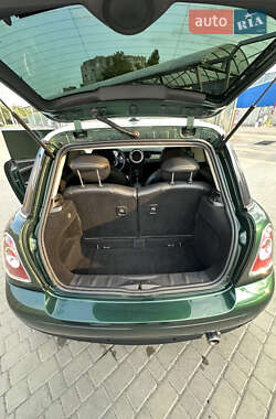 Хетчбек MINI Hatch 2012 в 