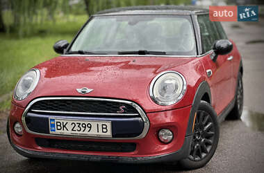 Хетчбек MINI Hatch 2015 в 
