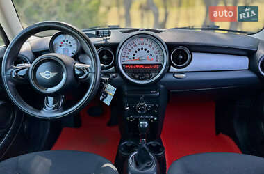 Хетчбек MINI Hatch 2012 в 
