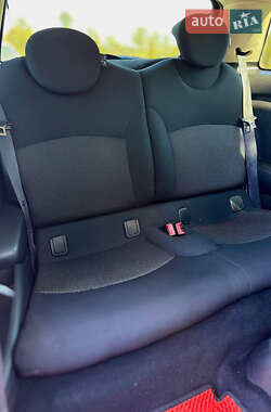 Хетчбек MINI Hatch 2012 в 