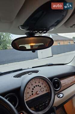 Хетчбек MINI Hatch 2011 в 