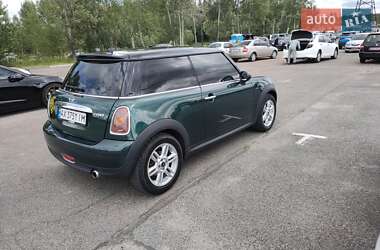 Хэтчбек MINI Hatch 2007 в 