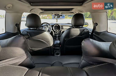 Хетчбек MINI Hatch 2014 в Чернігові