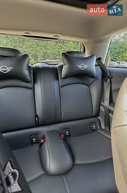 Хетчбек MINI Hatch 2014 в Чернігові