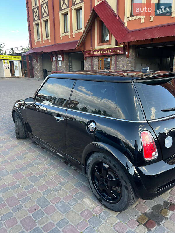 Хетчбек MINI Hatch 2006 в Тернополі