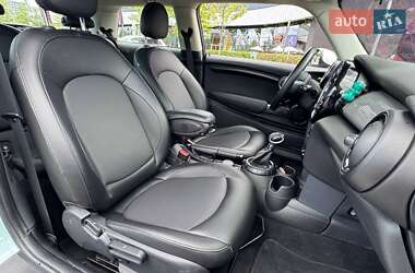 Хетчбек MINI Hatch 2014 в 